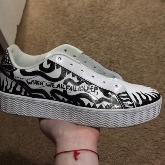 billie eilish custom shoes